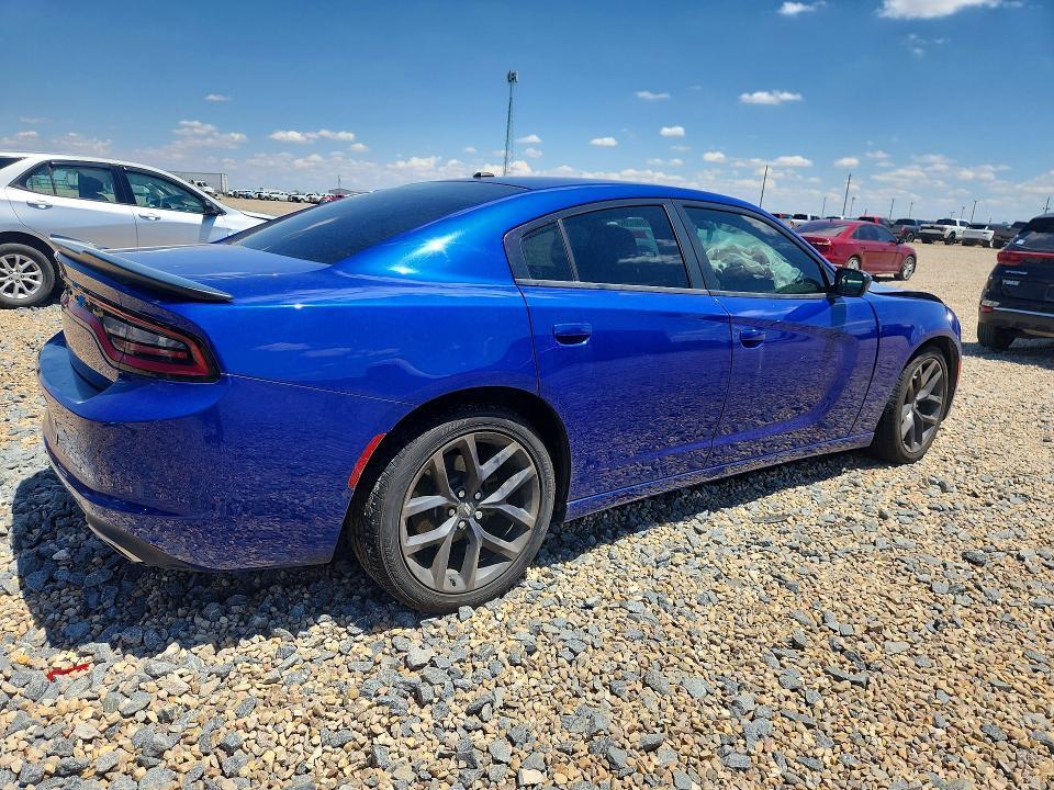 2020 DODGE CHARGER SXT — Фото 3 из 12