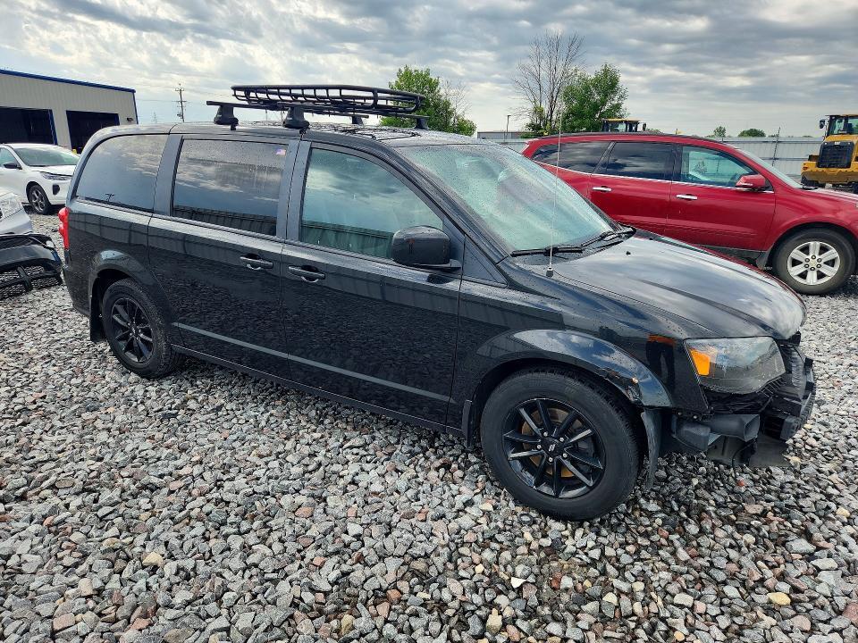 2019 DODGE GRAND CARAVAN GT — Фото 4 из 14