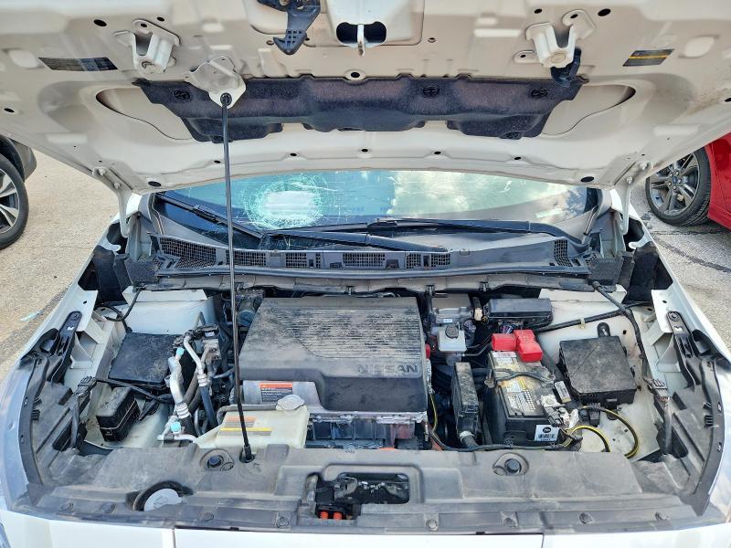 1N4BZ1CP2KC316262 2019 NISSAN LEAF photo no. 12