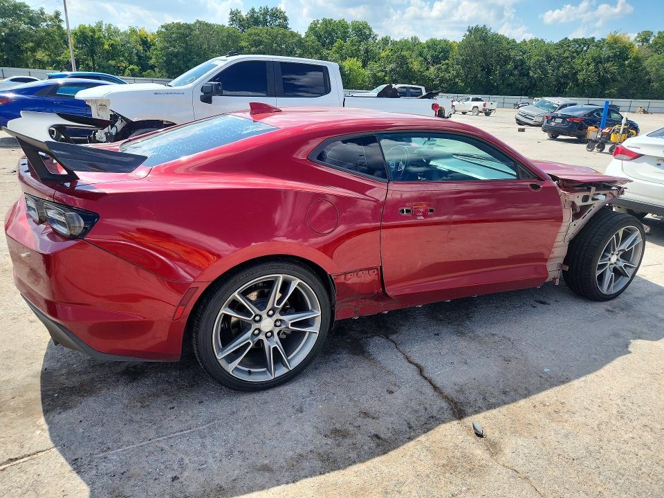 2019 CHEVROLET CAMARO LS — Фото 3 из 13