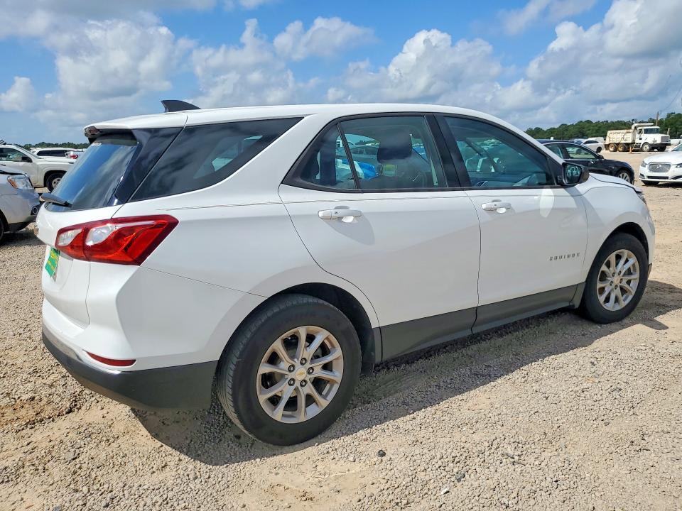 2GNAXHEV7J6288571 2018 CHEVROLET EQUINOX photo no. 3