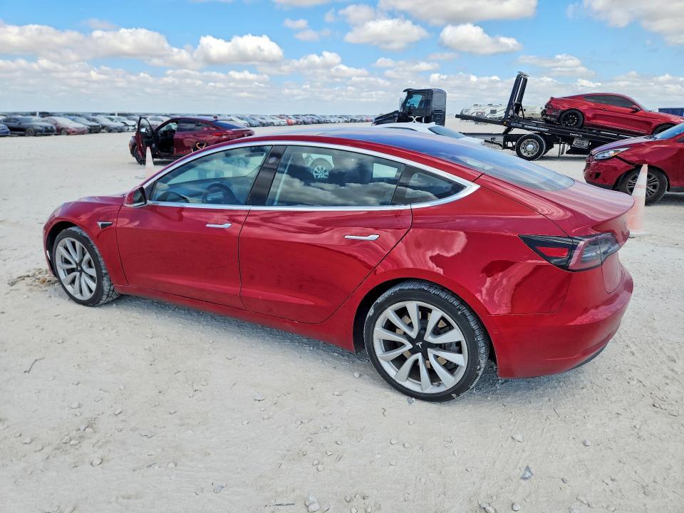 5YJ3E1EA6JF020309 2018 TESLA MODEL 3 photo no. 2