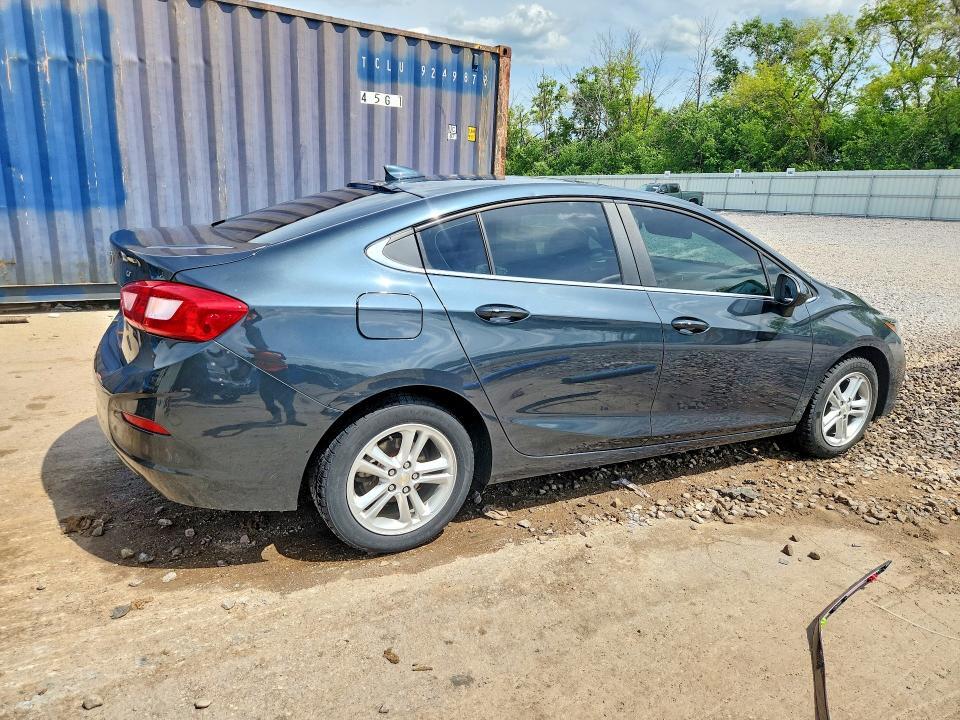 2017 CHEVROLET CRUZE LT — Фото 3 из 12