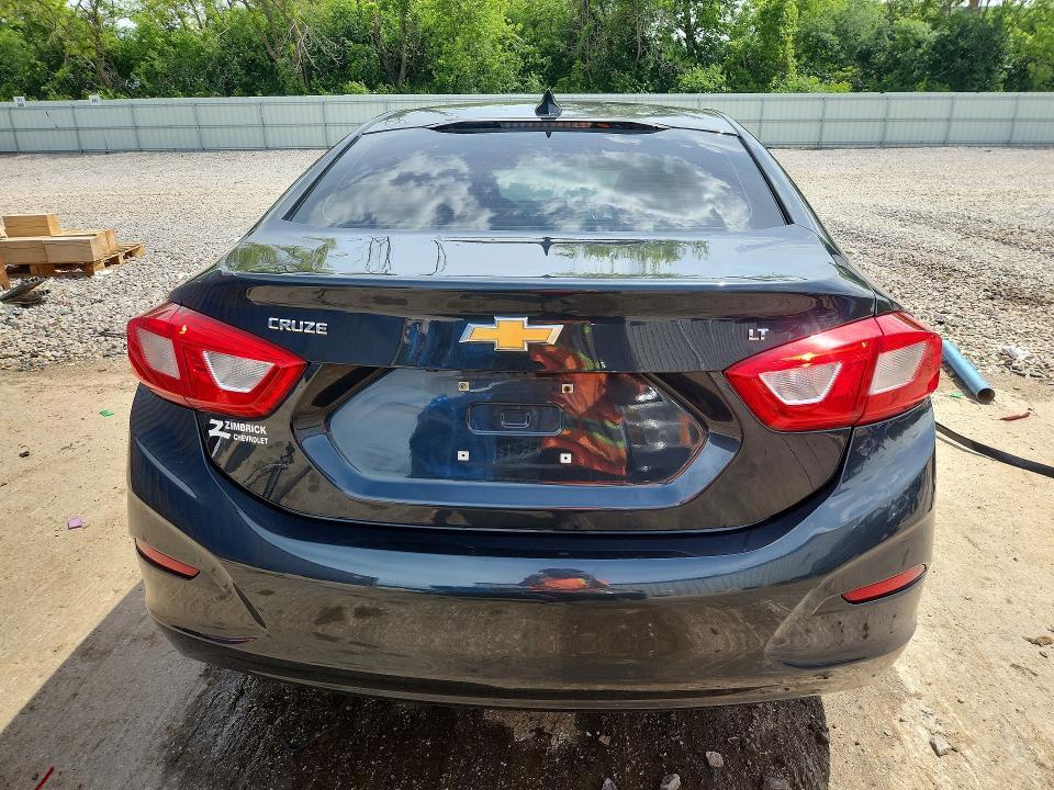 2017 CHEVROLET CRUZE LT — Фото 6 из 12