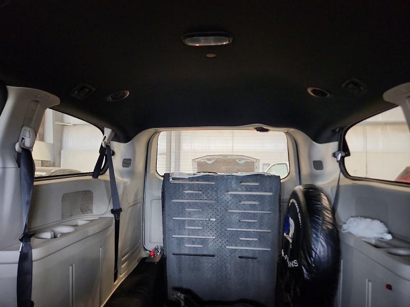 2017 DODGE GRAND CARAVAN SE — Фото 10 из 14
