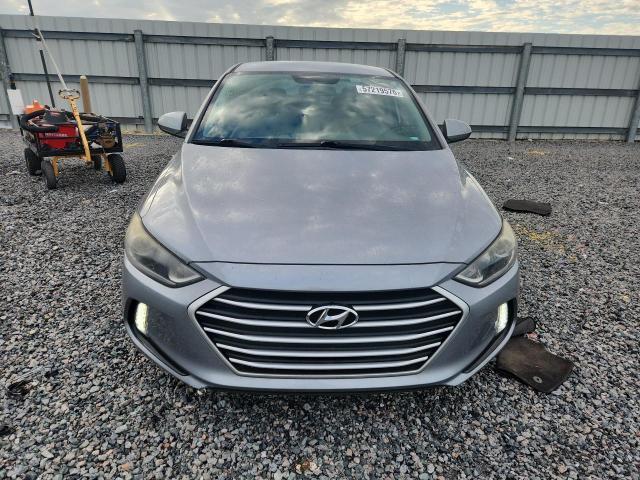 2017 HYUNDAI ELANTRA SE — Фото 5 из 12