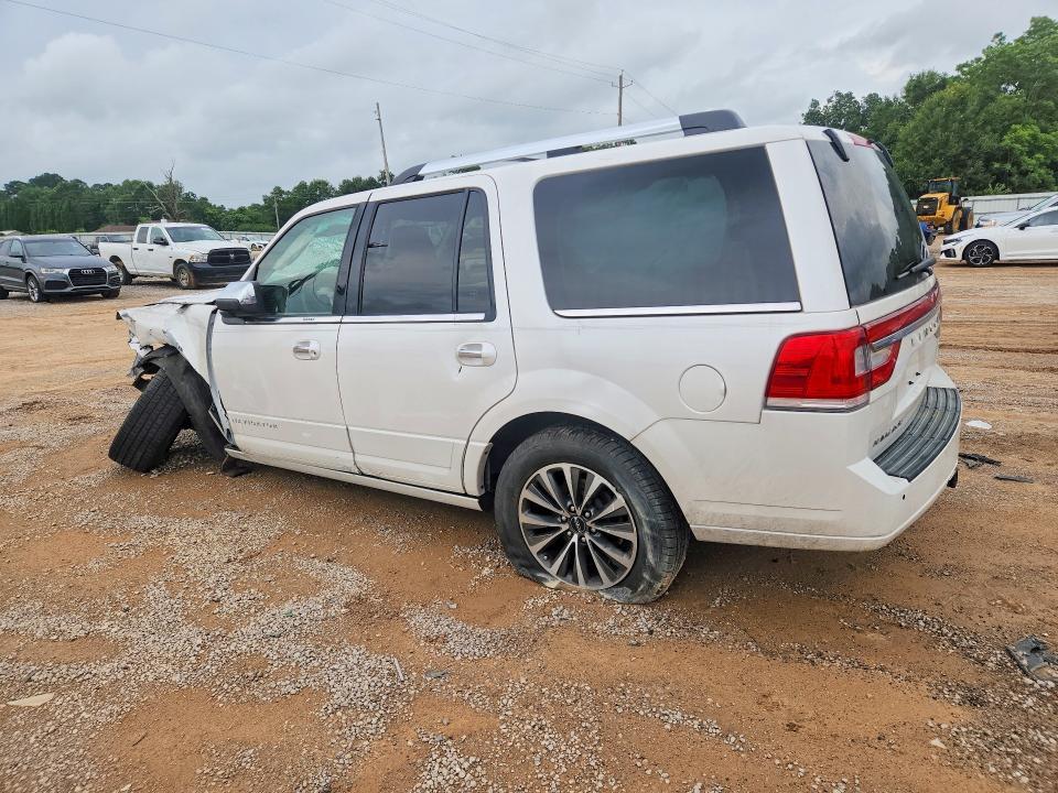 5LMJJ2JTXHEL04871 2017 LINCOLN NAVIGATOR photo no. 2
