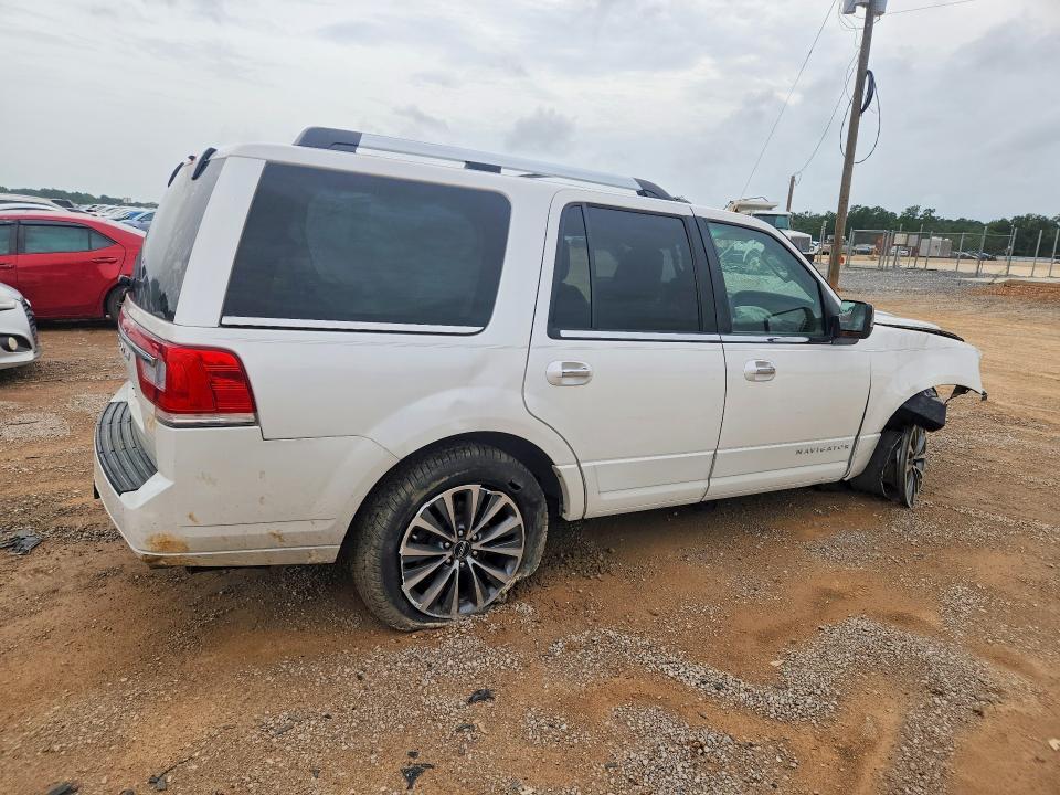 5LMJJ2JTXHEL04871 2017 LINCOLN NAVIGATOR photo no. 3