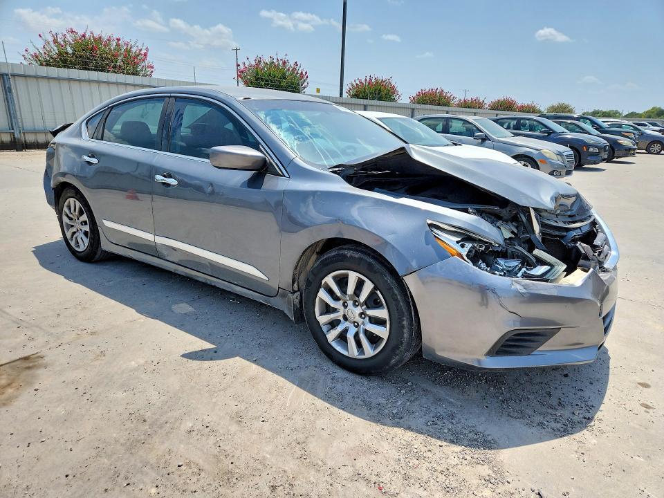 2017 NISSAN ALTIMA 2.5 S — Фото 4 из 13