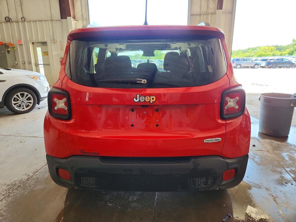 2016 JEEP RENEGADE LATITUDE — Фото 6 из 12