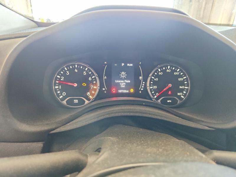 2016 JEEP RENEGADE LATITUDE — Фото 9 из 12