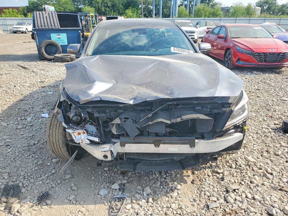 KMHGN4JE9GU120556 2016 HYUNDAI GENESIS photo no. 5