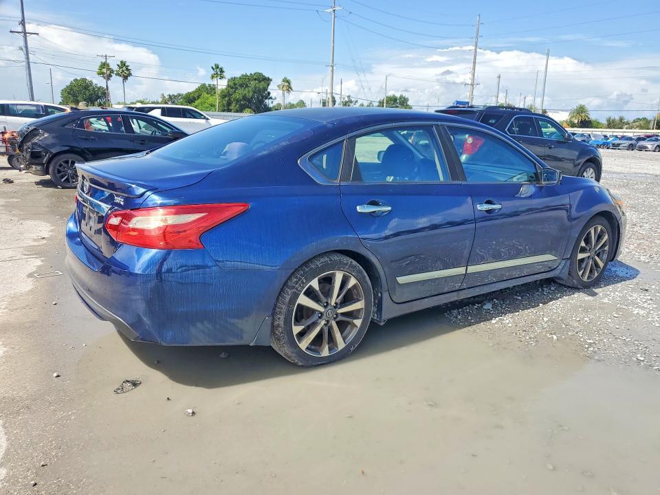 2016 NISSAN ALTIMA 2.5 SR — Фото 3 из 12