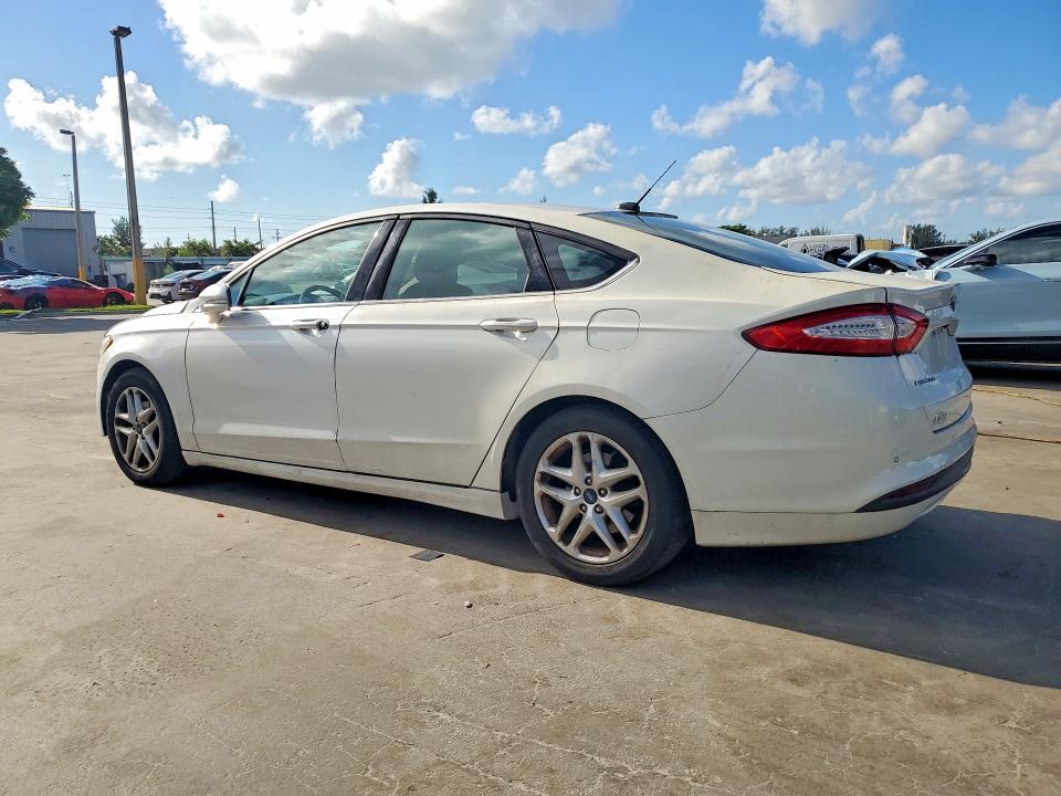 2016 FORD FUSION SE — Фото 2 из 12