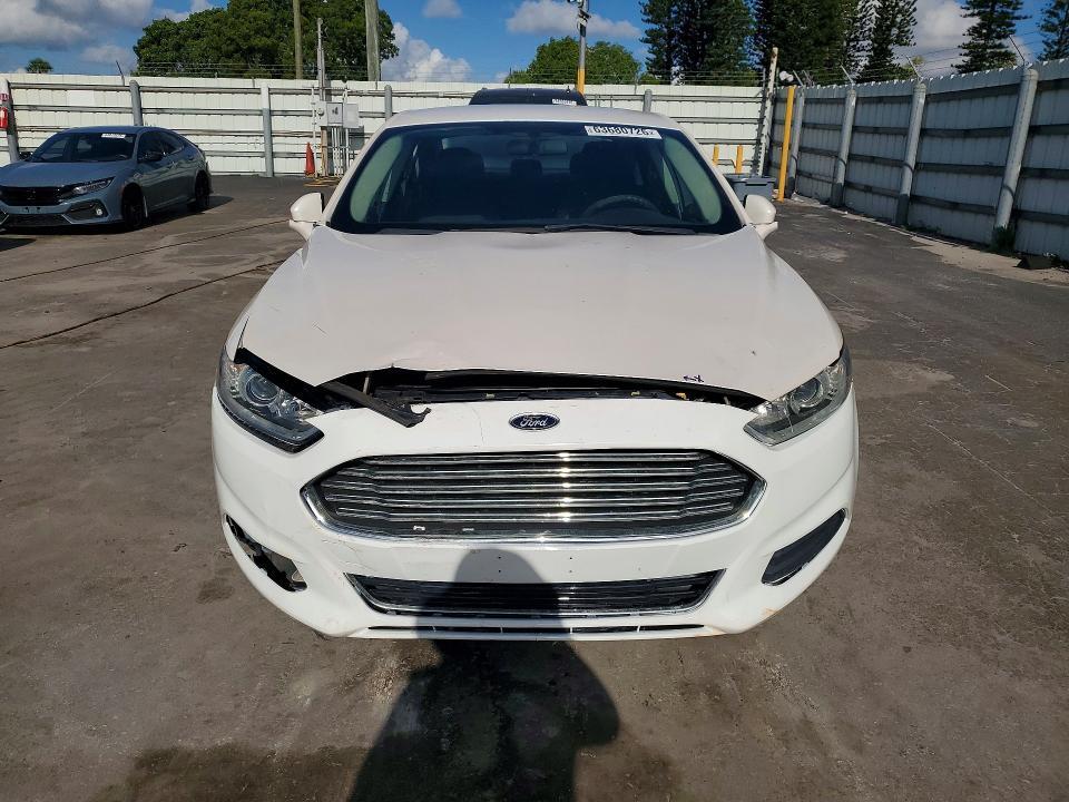 2016 FORD FUSION SE — Фото 5 из 12