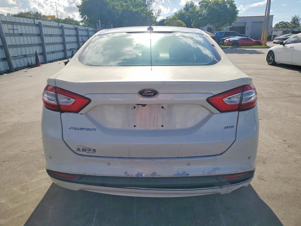 2016 FORD FUSION SE — Фото 6 из 12