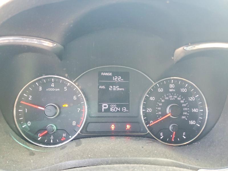 2016 KIA FORTE LX — Фото 9 из 13
