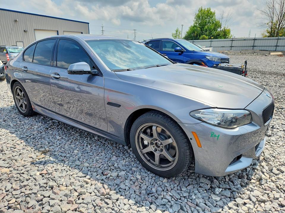 2015 BMW 535 XI — Фото 4 из 12