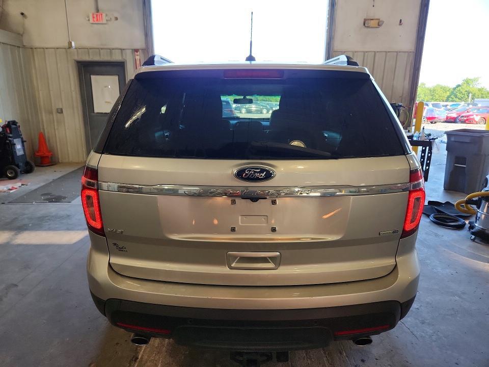 2015 FORD EXPLORER XLT — Фото 6 из 13