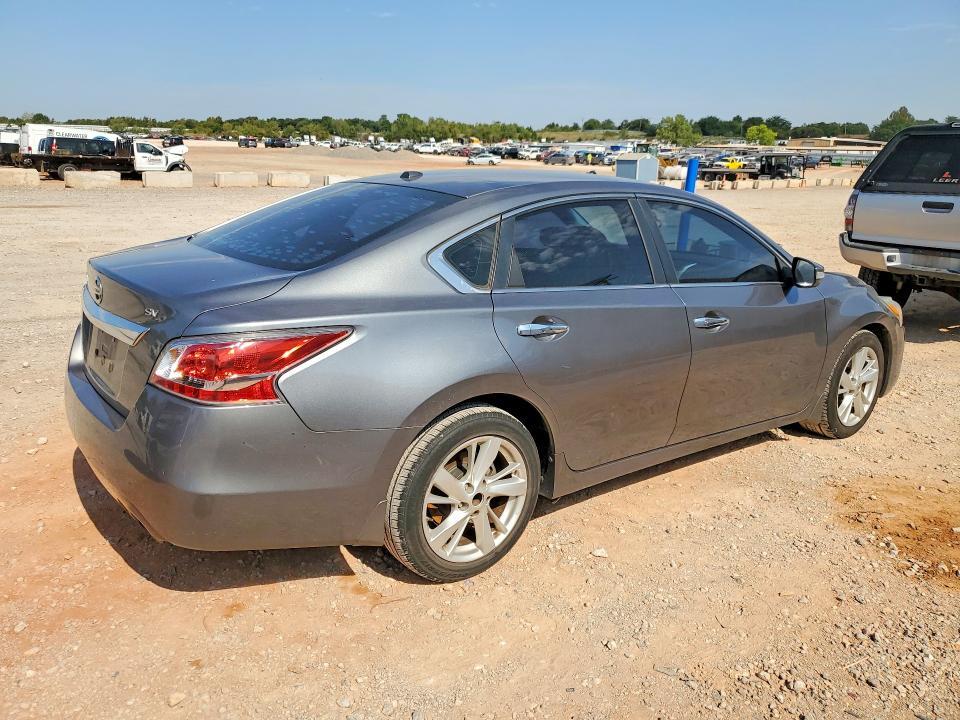 2015 NISSAN ALTIMA 2.5 SV — Фото 3 из 12