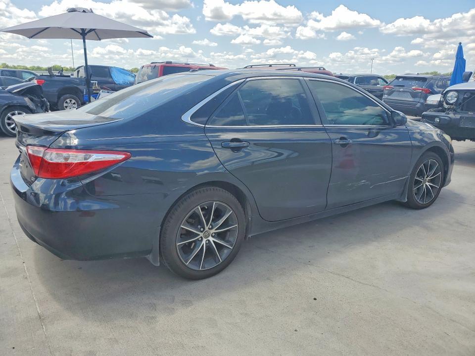 2015 TOYOTA CAMRY XSE — Фото 3 из 12