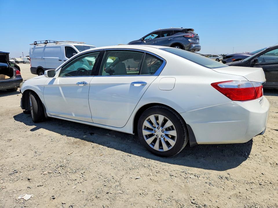 2015 HONDA ACCORD EX — Фото 2 из 13