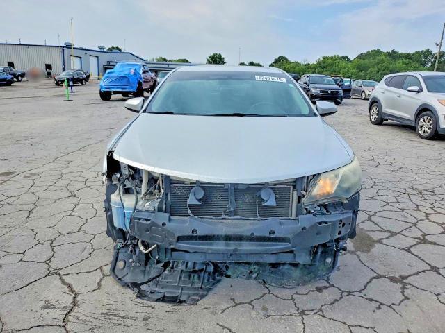 2014 TOYOTA CAMRY SE — Фото 5 из 13