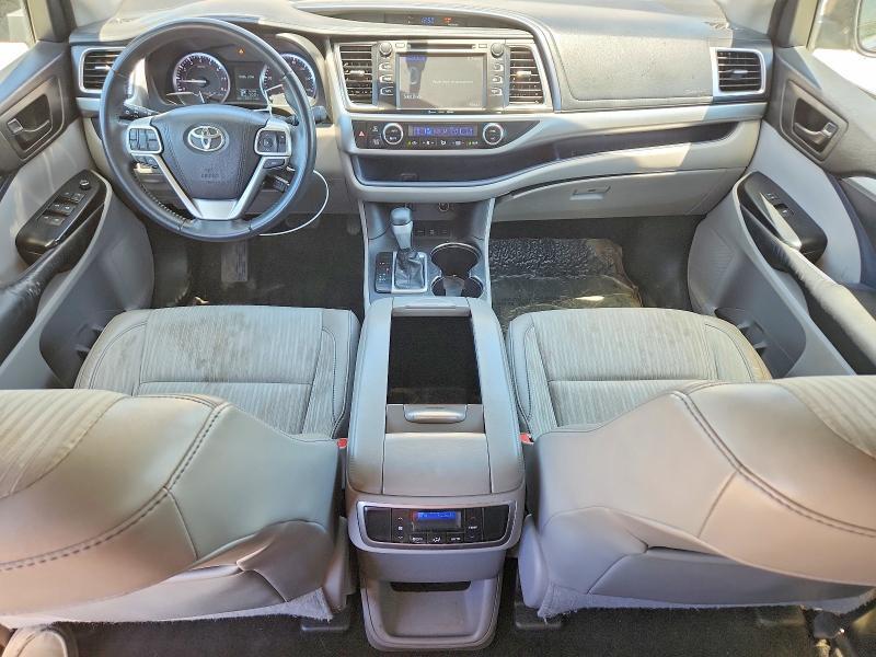 5TDBKRFH5GS227776 2016 TOYOTA HIGHLANDER photo no. 8
