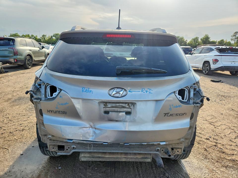 2013 HYUNDAI TUCSON GLS — Фото 6 из 13