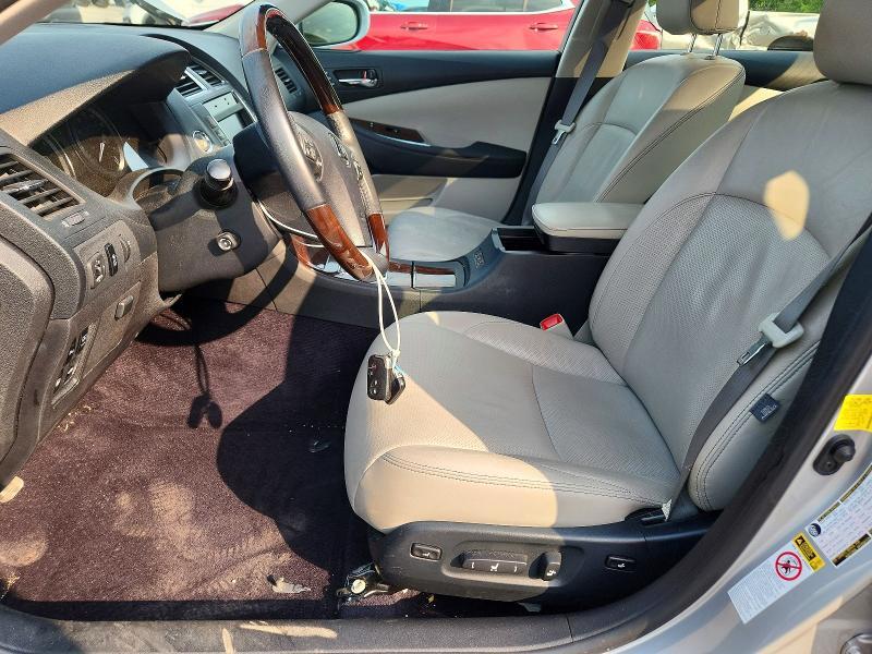 2012 LEXUS ES 350 — Фото 7 из 12