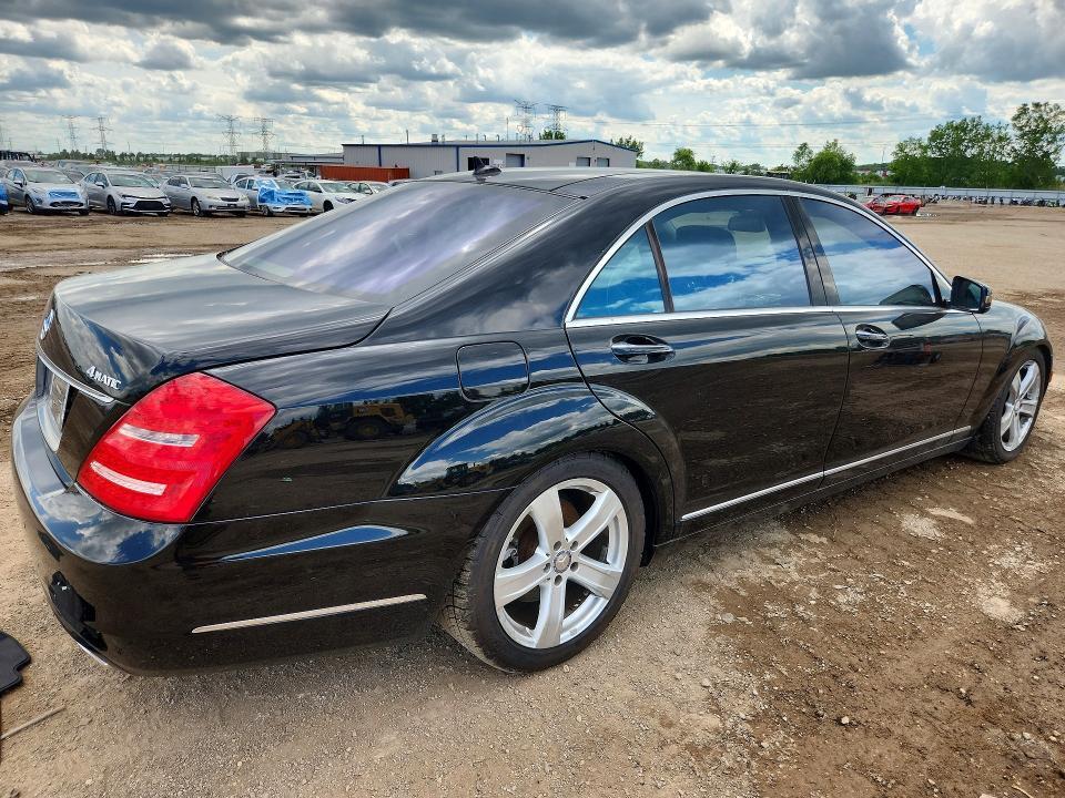 2011 MERCEDES-BENZ S 550 4MATIC — Фото 3 из 12