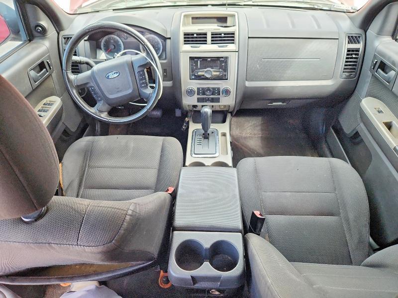 2009 FORD ESCAPE XLT — Фото 8 из 13