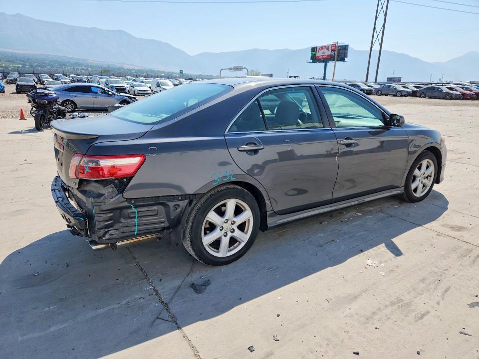 2007 TOYOTA CAMRY SE — Фото 3 из 12