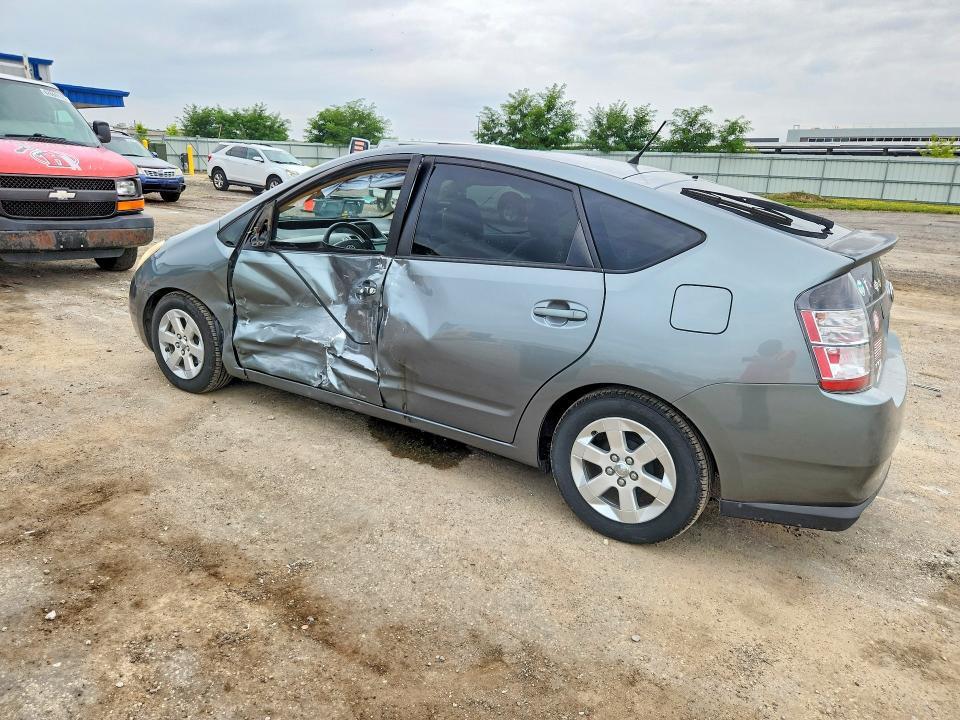 2004 TOYOTA PRIUS BASE — Фото 2 из 12