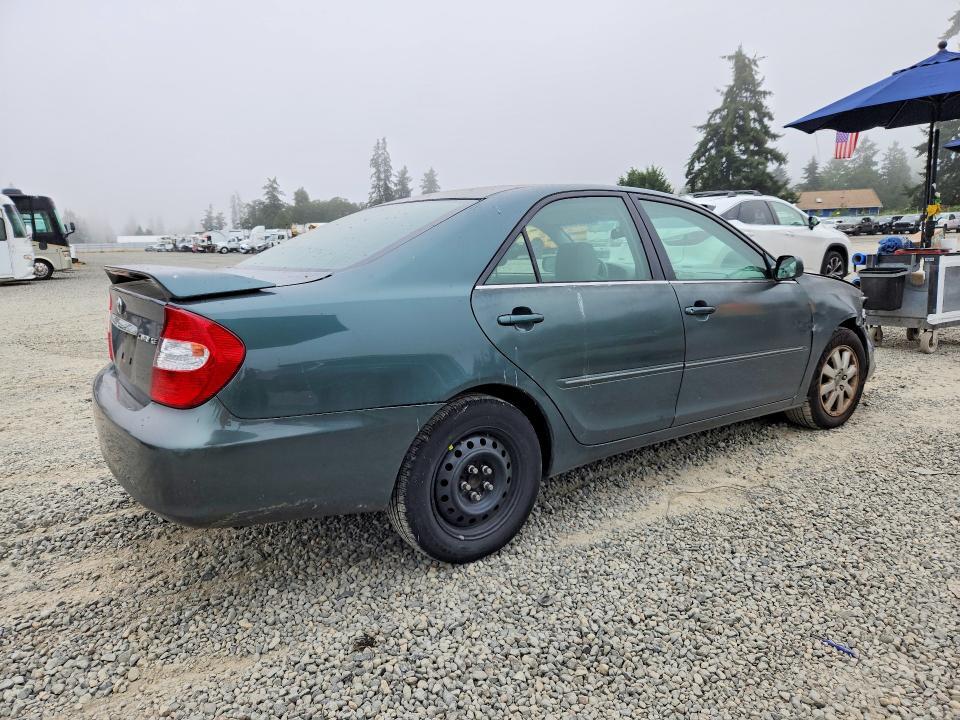 4T1BE32KX4U372157 2004 TOYOTA CAMRY photo no. 3