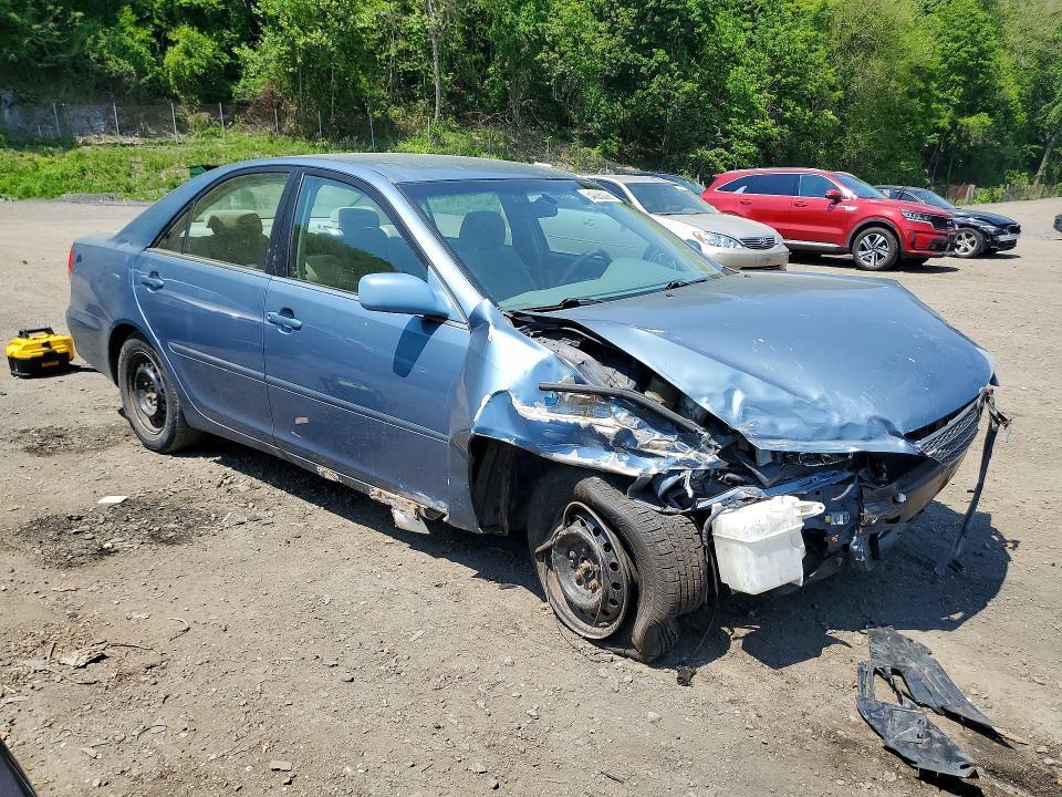 4T1BE32K02U564829 2002 TOYOTA CAMRY photo no. 4