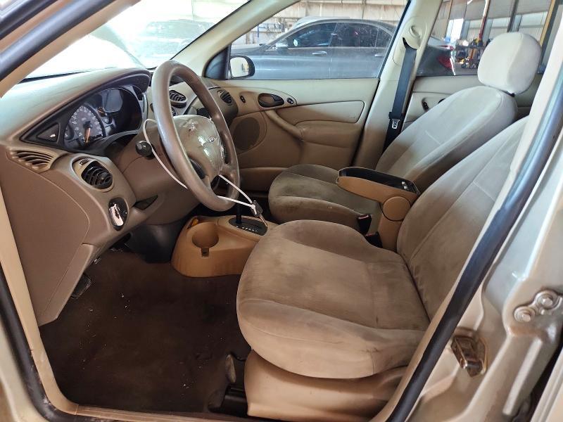 1FAFP3630YW229639 2000 FORD FOCUS photo no. 7