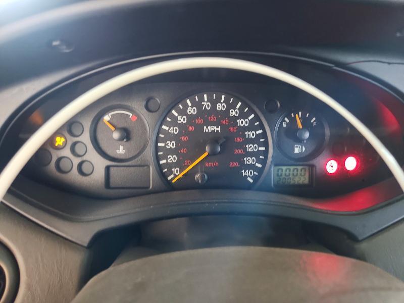 1FAFP3630YW229639 2000 FORD FOCUS photo no. 9