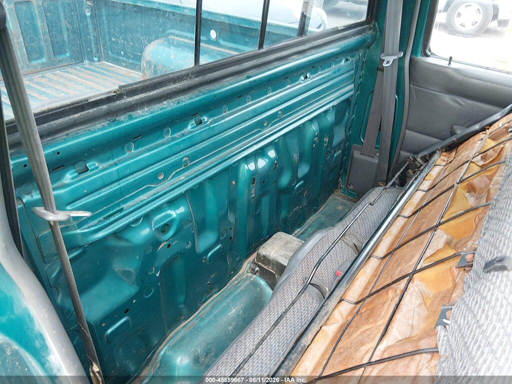 1N6SD11S2VC370145 1997 NISSAN 4X2 TRUCK photo no. 8