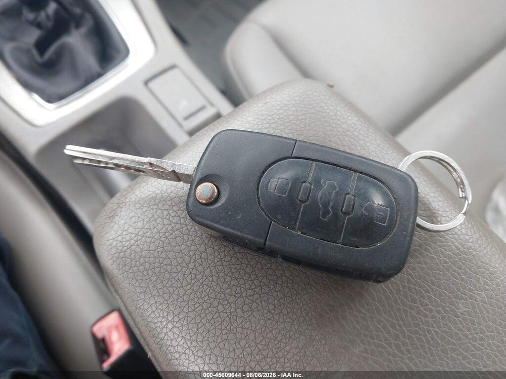 WAULC68EX2A187734 2002 AUDI A4 photo no. 11