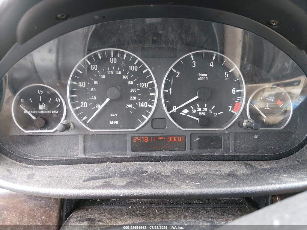 WBAEV53443KM26248 2003 BMW 3 SERIES photo no. 7