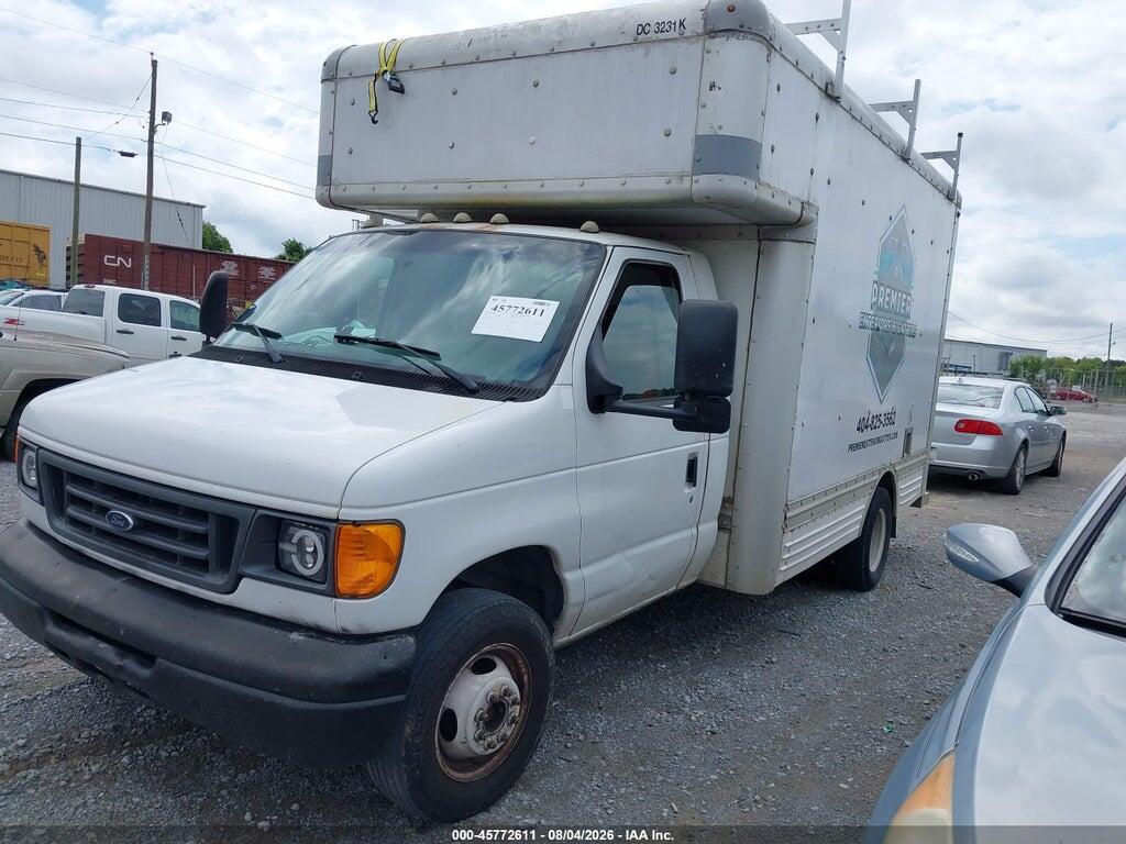 1FDXE45S47DB22652 2007 FORD E-450 CUTAWAY photo no. 2