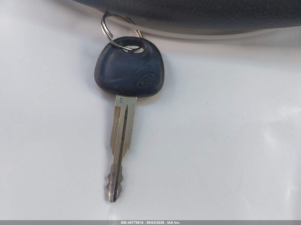 KNDJD735X95897482 2009 KIA SORENTO photo no. 11