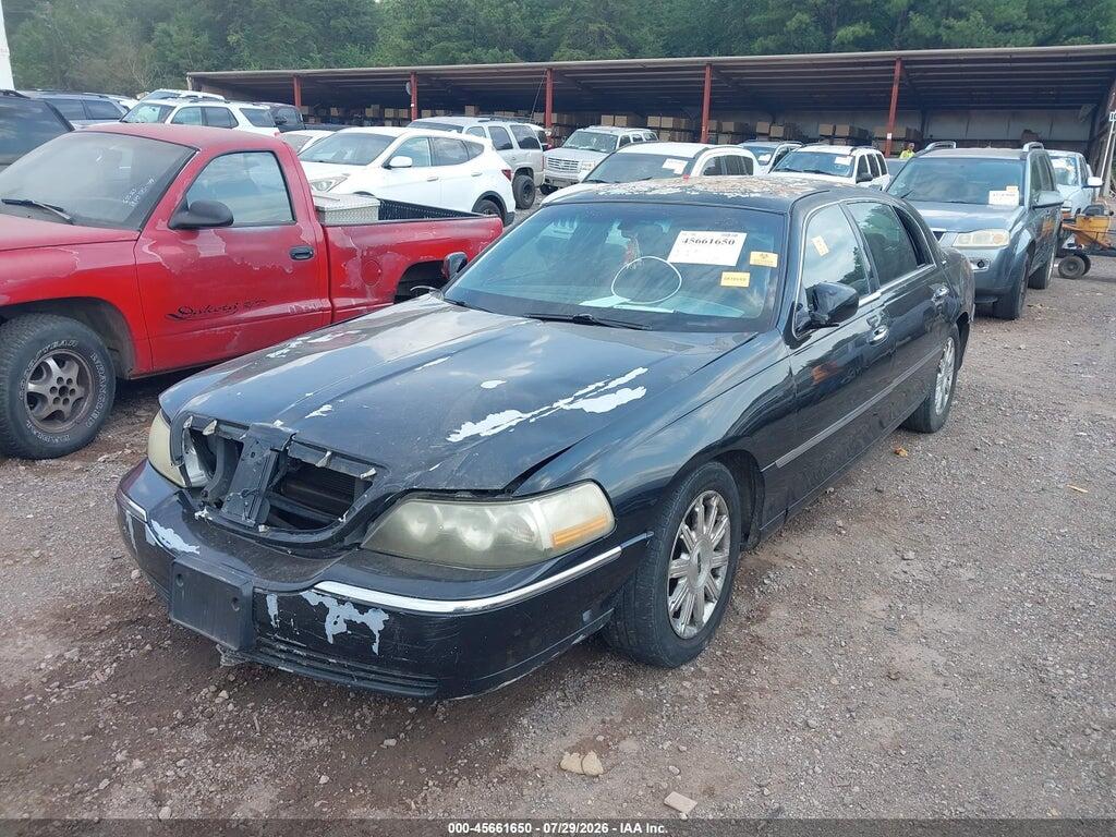 2LNBL8FV9AX750254 2010 LINCOLN TOWN CAR photo no. 2