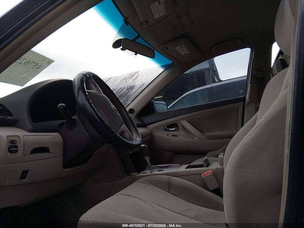 4T1BF3EK5BU700137 2011 TOYOTA CAMRY photo no. 5