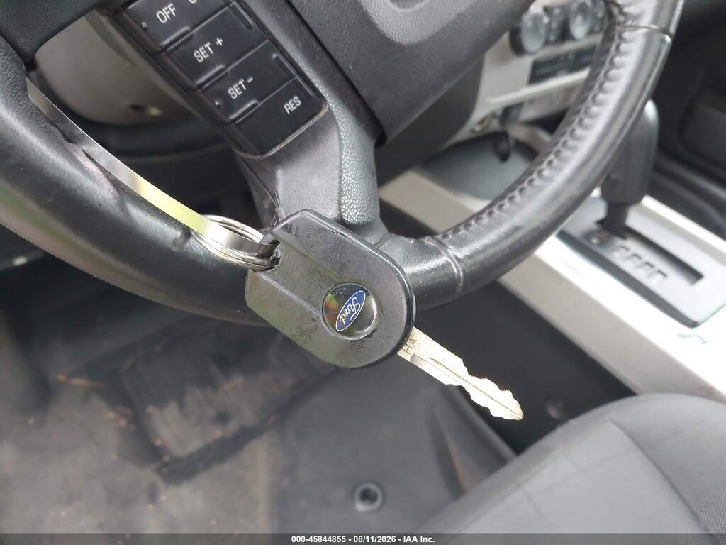 1FMCU0D75BKB96321 2011 FORD ESCAPE photo no. 11