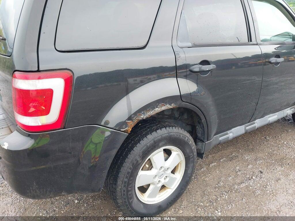 1FMCU0D75BKB96321 2011 FORD ESCAPE photo no. 6