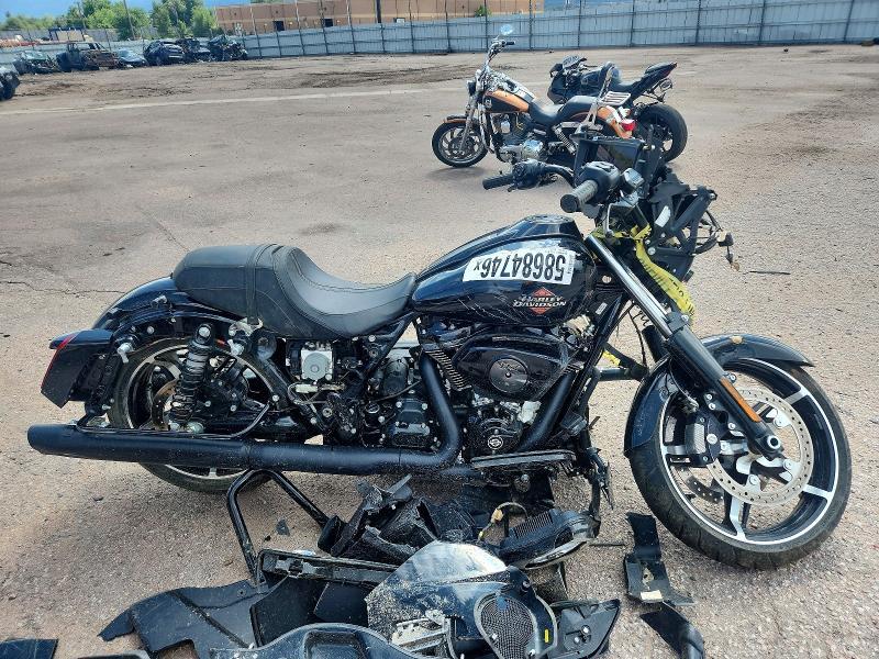 2025 HARLEY-DAVIDSON FLHX 1HD1KB719SB604435