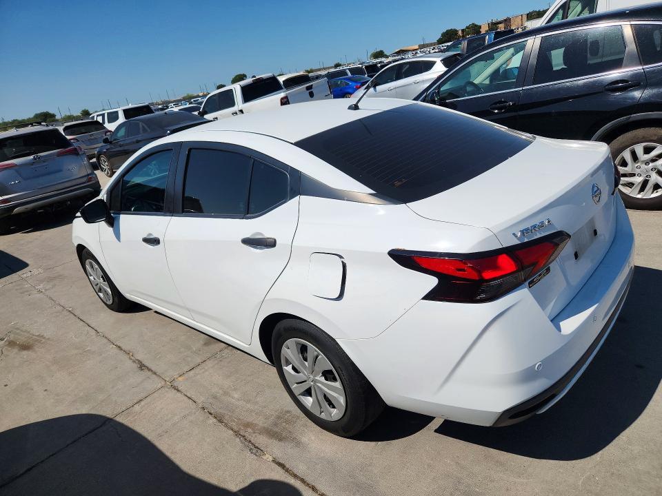 2021 NISSAN VERSA S — Фото 2 из 13