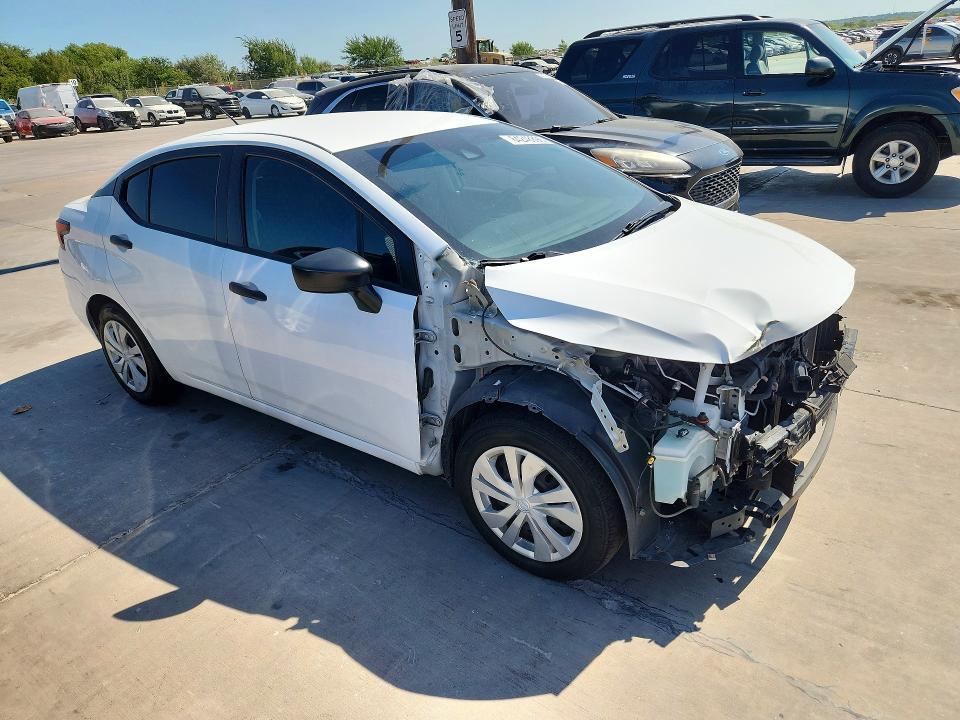 2021 NISSAN VERSA S — Фото 4 из 13